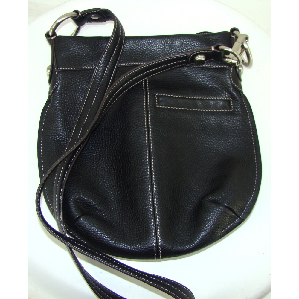 B. MAKOWSKY Black Pebbled Leather Crossbody Purse D122 - Picture 8 of 9